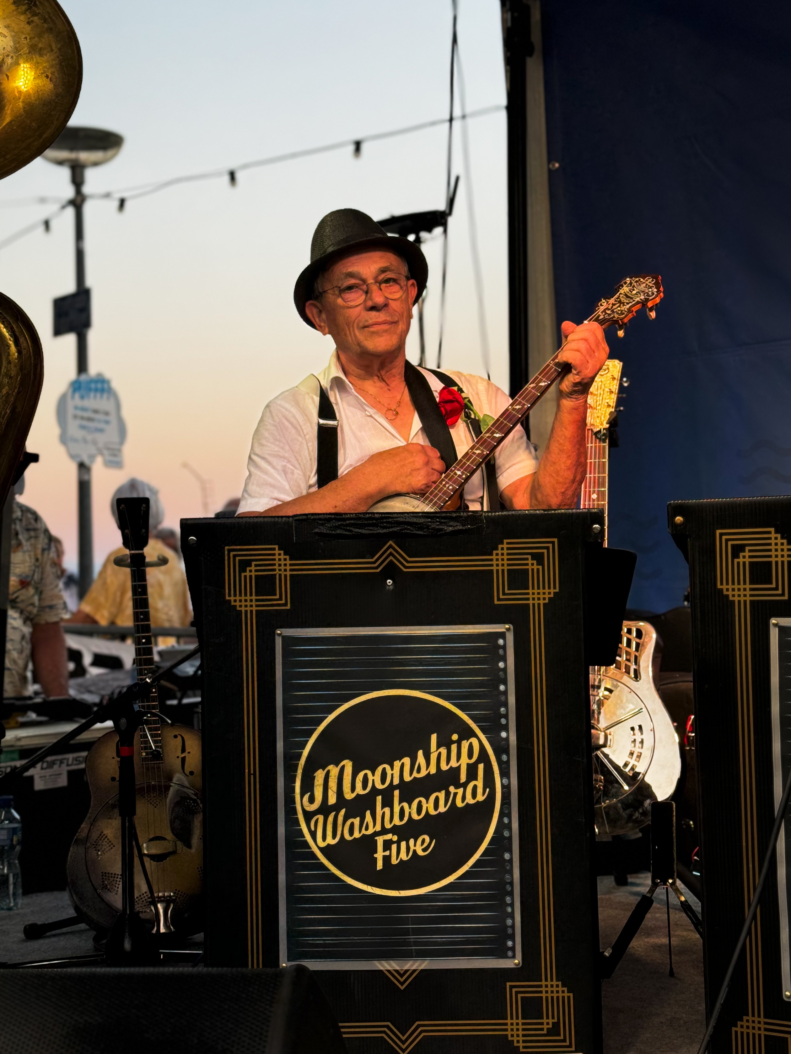 Moonship Washboard Five