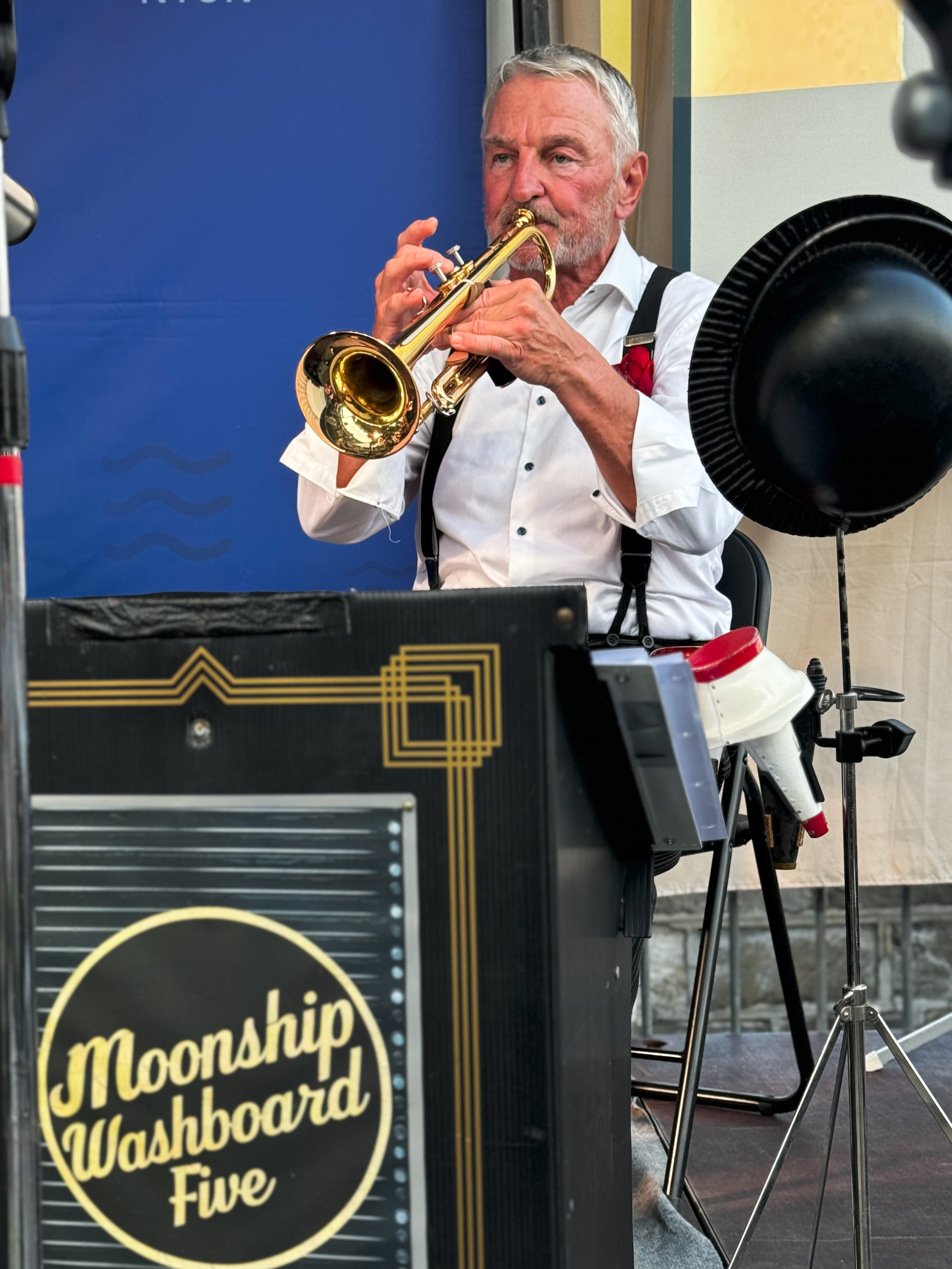 Moonship Washboard Five