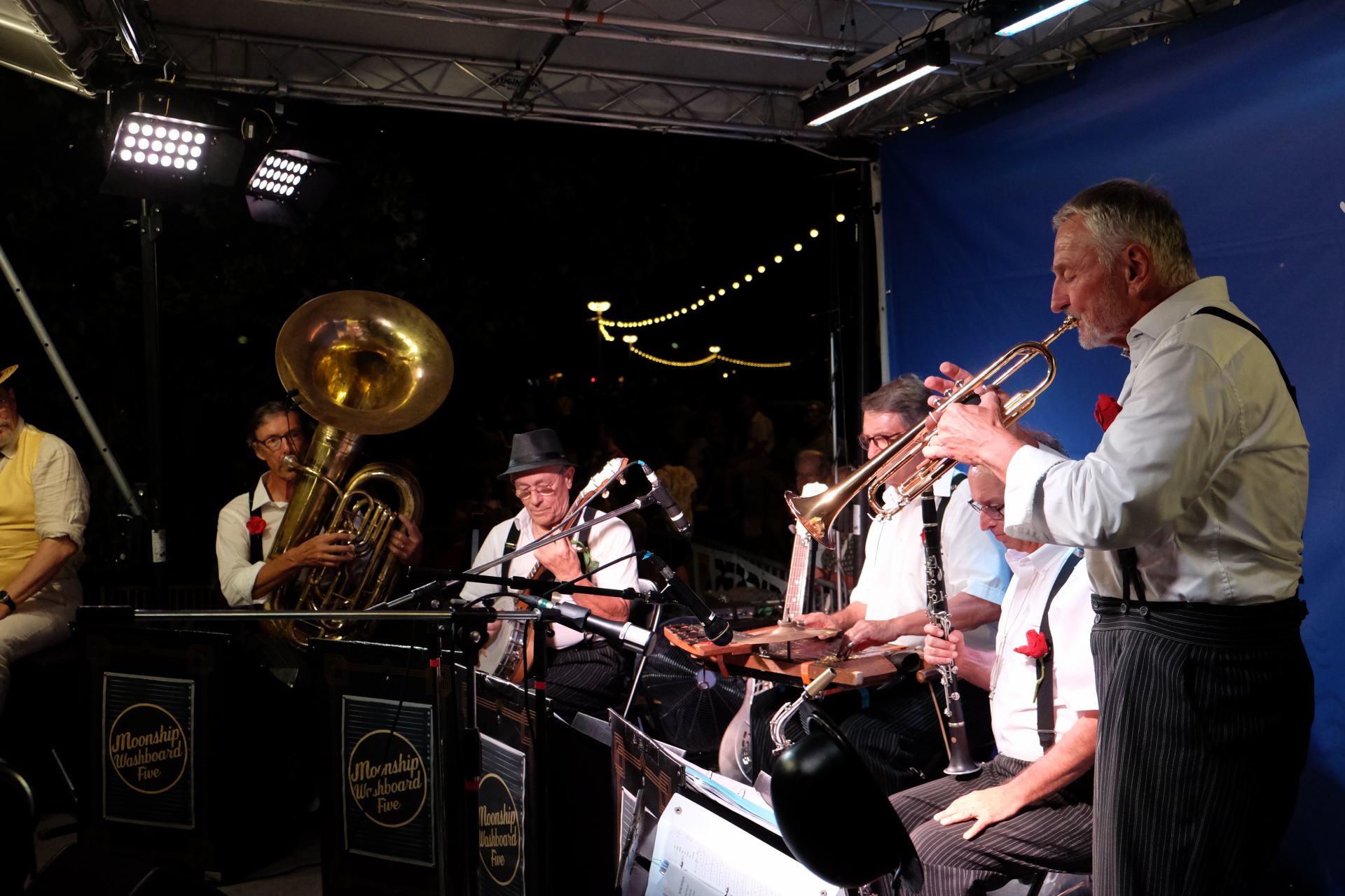 Moonship Washboard Five