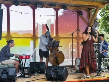 Camila Piccinini Quartet