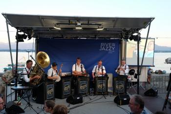 Photo concert Moonship Washboard Five - Festival Rive Jazzy Nyon - &copy; RJ/mb