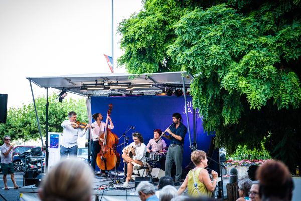 Photo concert Bal'o swing - Festival Rive Jazzy Nyon - &copy; Alessandro Palmieri